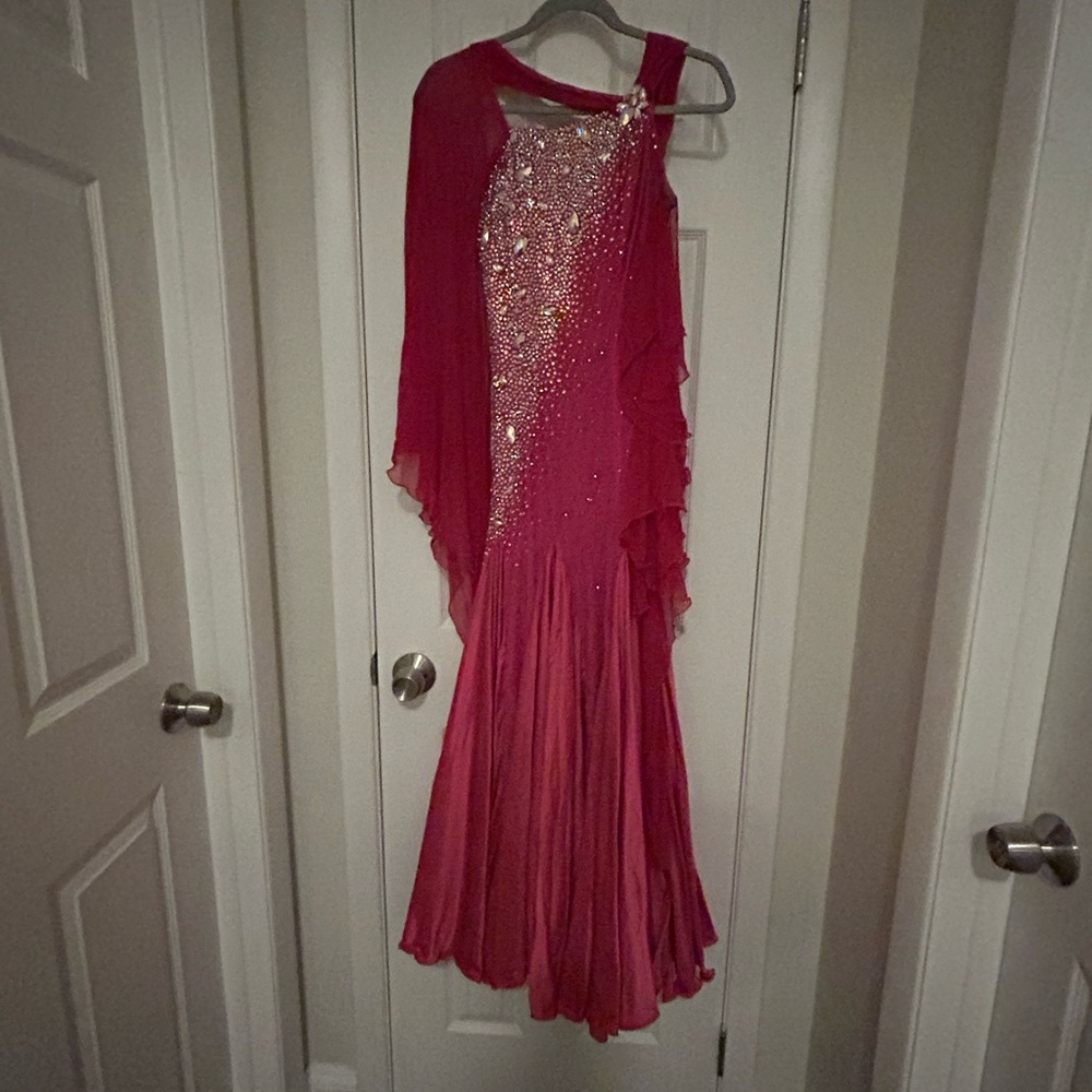 Dore smooth competition dress, size 6-10